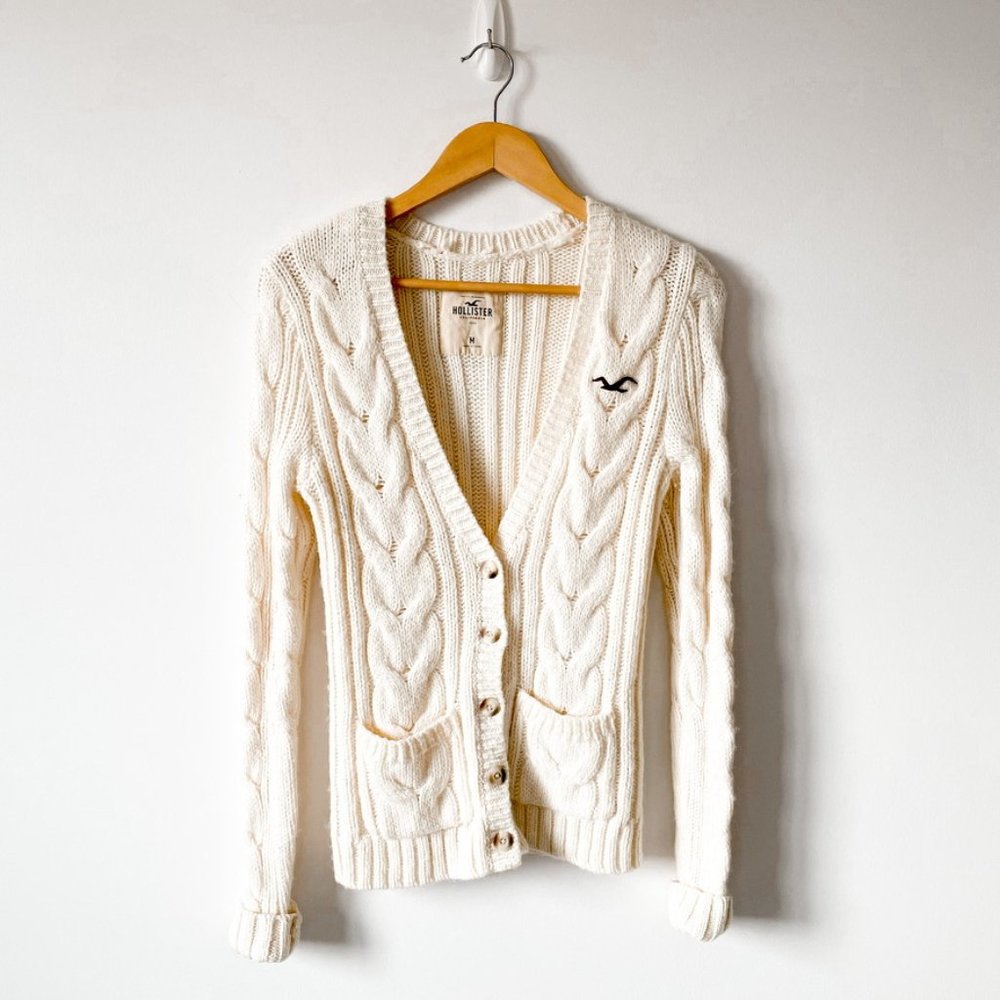 Hollister Cream Cable Knit Button-Up Cardigan